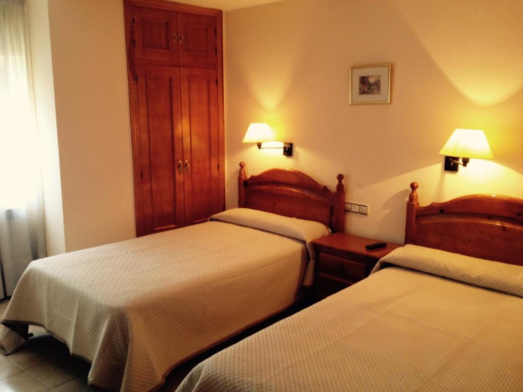 Hostal Nicolas Медінаселі Номер фото