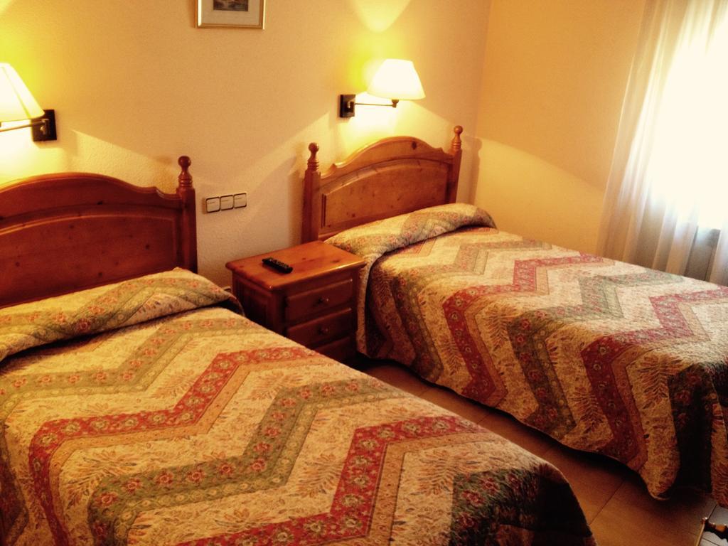 Hostal Nicolas Медінаселі Номер фото